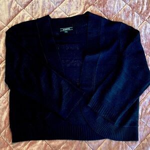 Bolero style lightweight sweater.